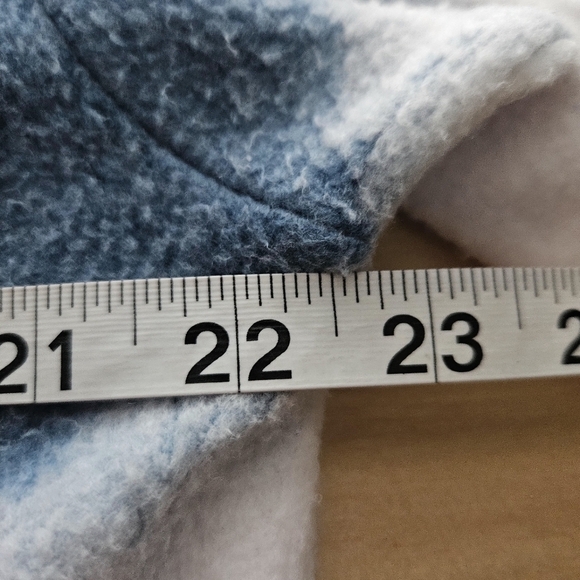 Feat Tie Dye Hoodie BlanketBlend Soft Hoodie Unisex Adult Size Medium - Picture 7 of 10